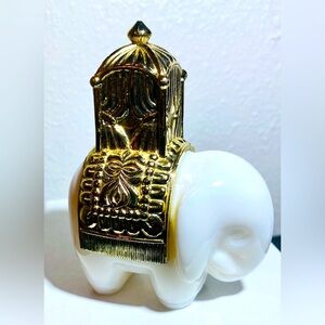 Vintage Avon White Elephant Perfume Bottle​